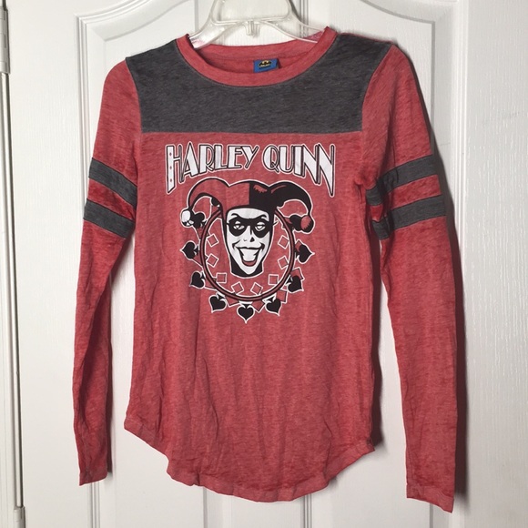 DC Comics Tops - FINAL MARKDOWN Juniors’ DC Comics Harley Quinn LS Tee (XS)
